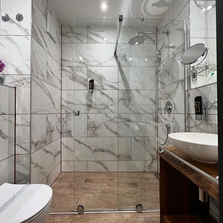 Ξενοδοχείο Design Winterrot