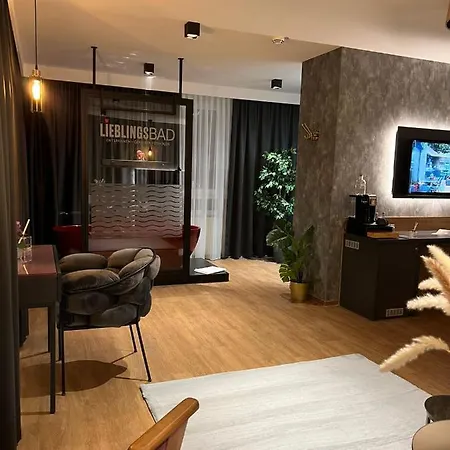 Winterrot Hotel Karlsruhe