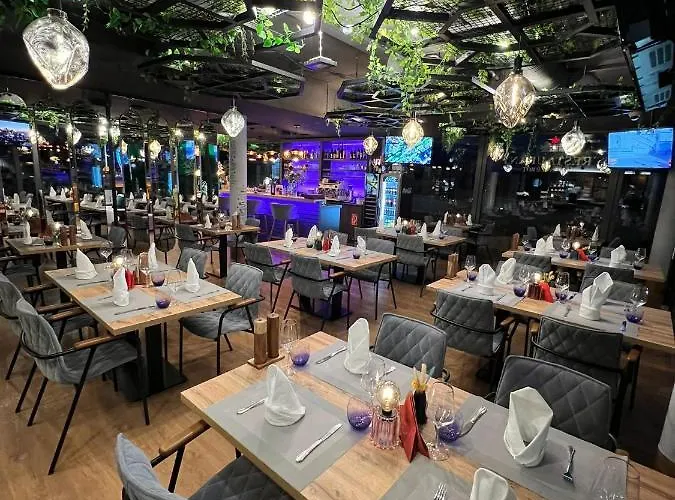 酒店 Design Winterrot 4*